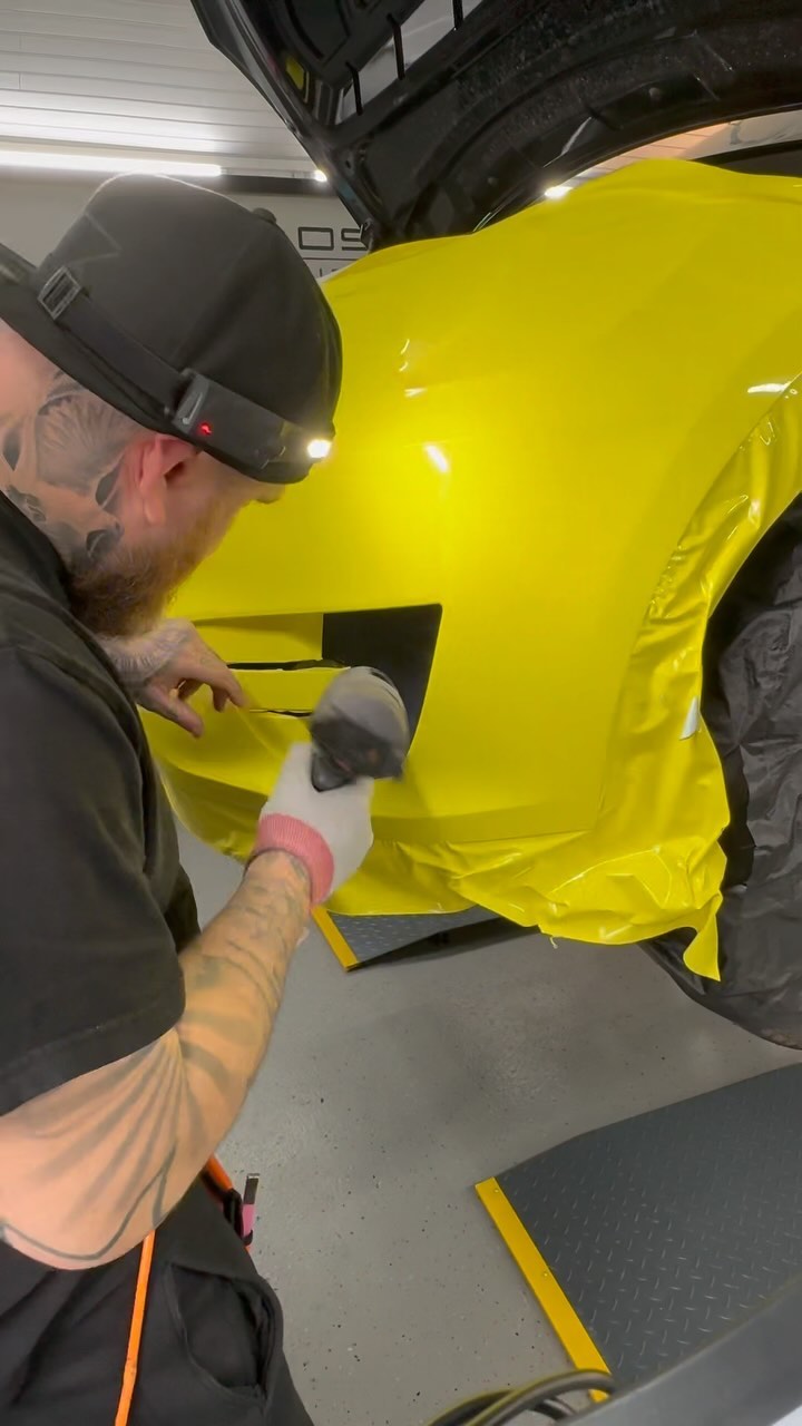 🖤 FRONTBUMPER wrap Model X
nice & clean result
Bock auf Farbe? schreib uns …
Follow @kloster_industries
-
Für mehr folgt @kloster_industries
🌍 www.Kloster-Industries.de
️ 0176/32789132
Info@kloster-industries.de